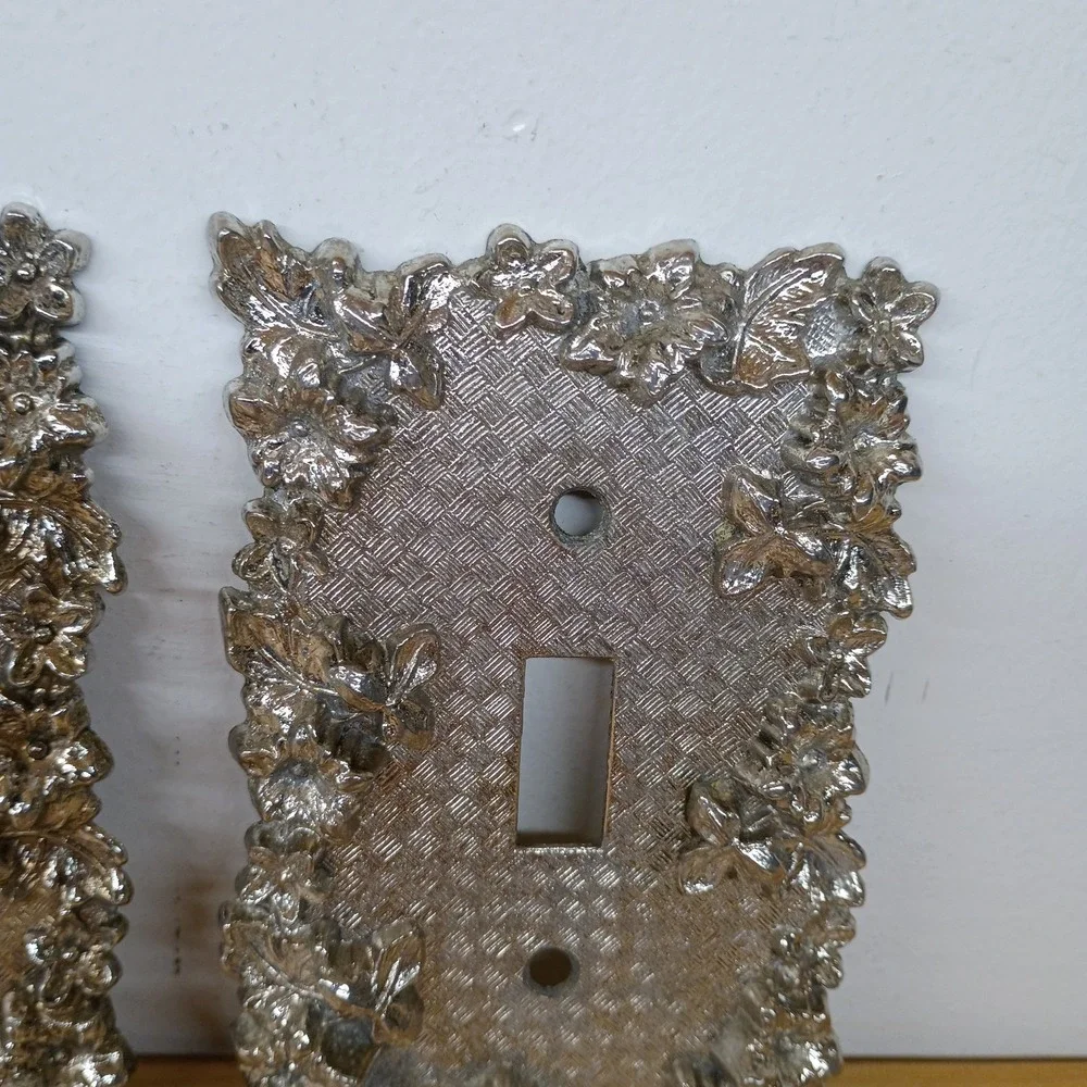 2 Vintage Light Switch Plate‎ Covers 75T Floral Silver American Tack Hardware Co